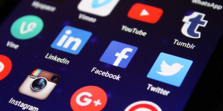 How to Launch Advertising on Facebook and Profit from Selling Computer Games